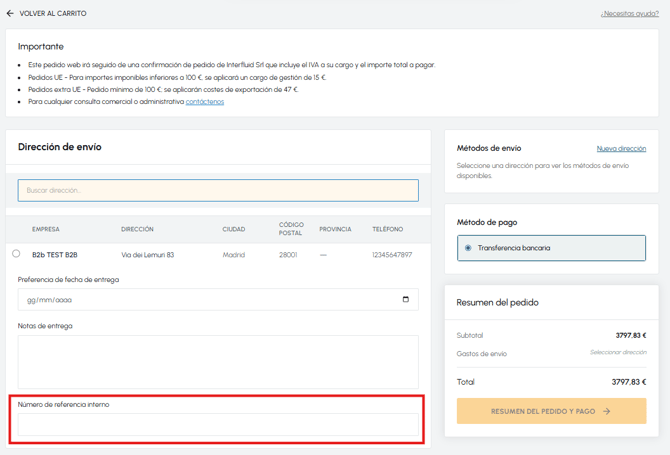 Campo Número de referencia interno destacado en la página de checkout de fluid-hub para asociar un código empresarial al pedido